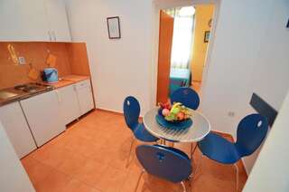 Апартаменты Apartments Vojin Рисан Апартаменты с 1 спальней (для 3 взрослых) - Синие-6